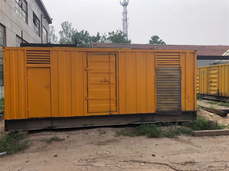 娄星柴油发电机如何判断新机油是否已经完全充满机油滤清器？