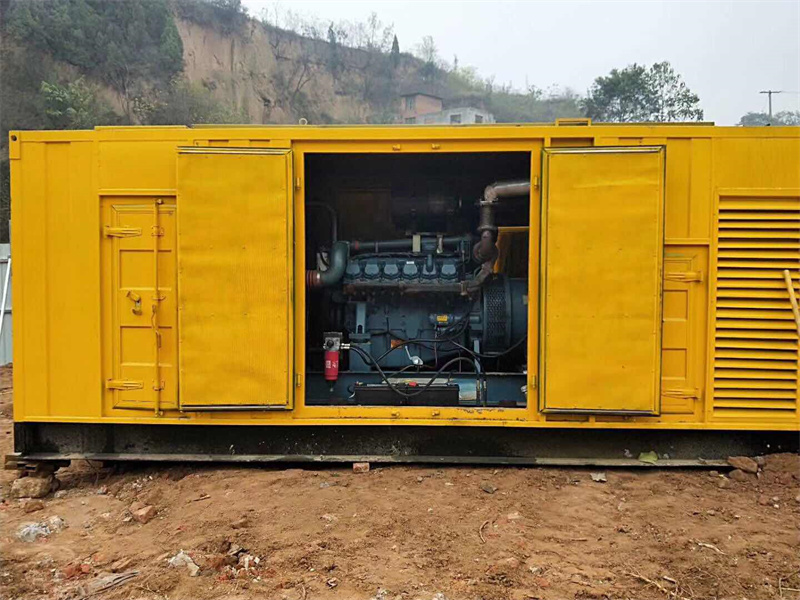 娄星发电机租赁冷却液的沸点降低到多少时需要更换