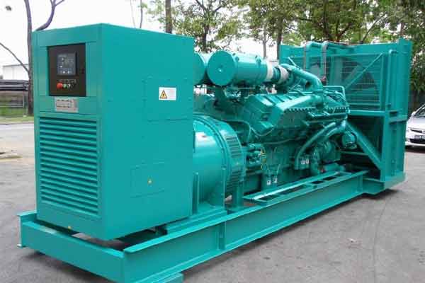 娄星柴油发电机组电压不稳定怎样维修？