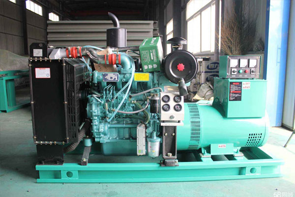 娄星如何判断机油是否需要更换？